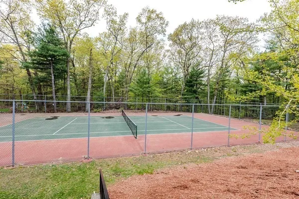 $495,000 | 9 Deer Path, Unit 5, Maynard, MA 01754