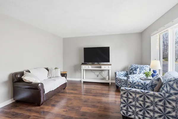 $495,000 | 9 Deer Path, Unit 5, Maynard, MA 01754