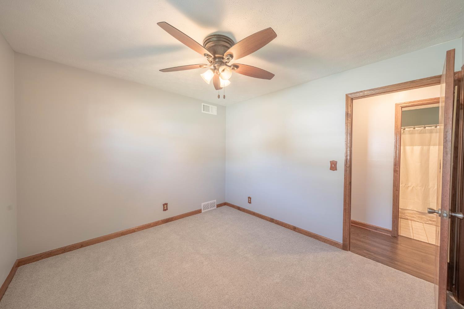 1506 Ritzmann Drive Lawrenceburg, IN 47025 - Photo 15 of 56