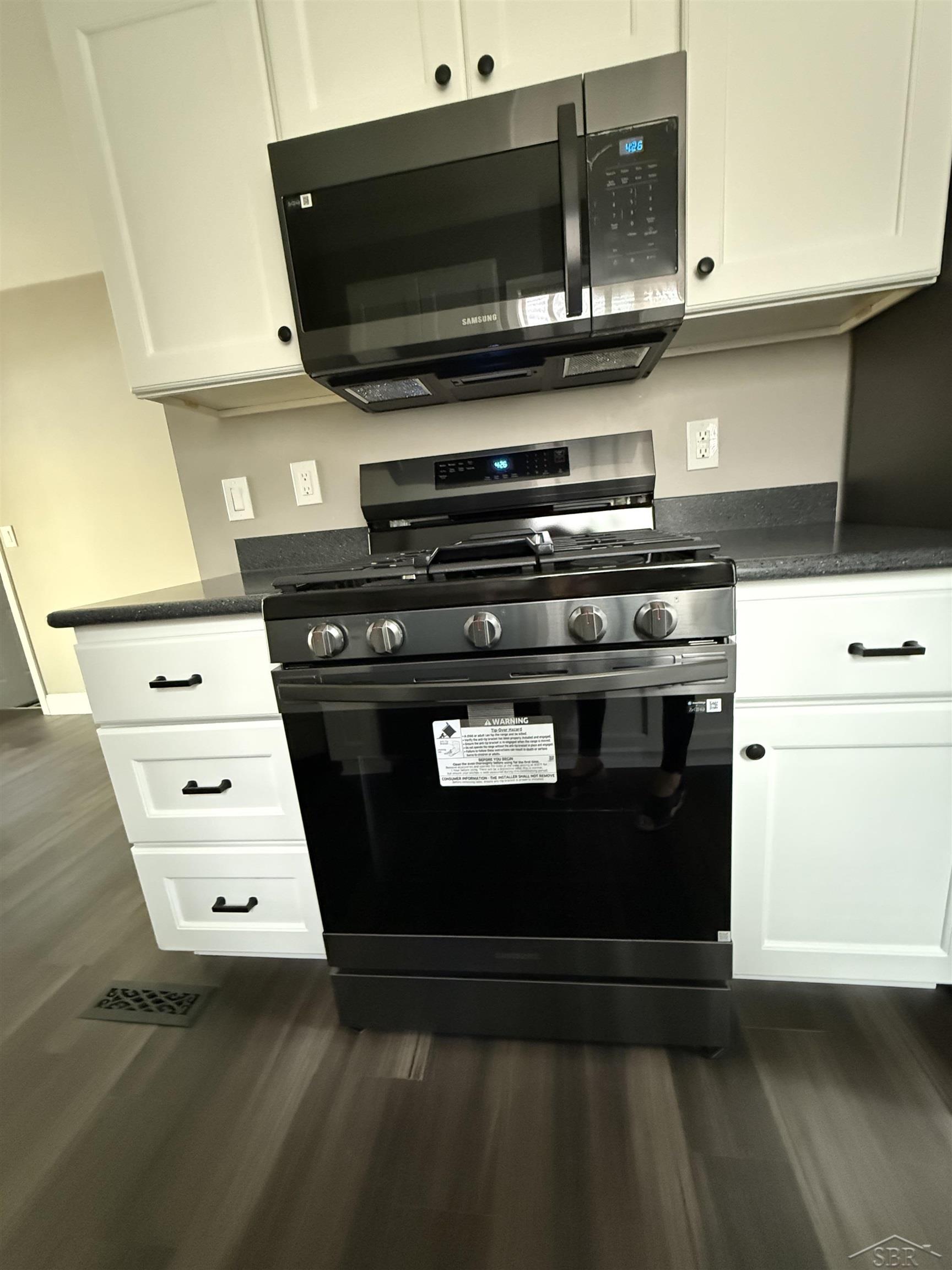 2365 Anderson Road Saginaw, MI 48603 - Photo 12 of 34 Gallery Image 12