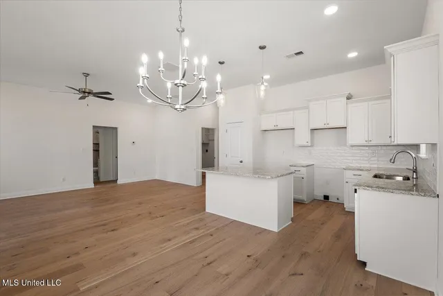 $365,900 | 838 Quitman Court West, Nesbit, MS 38651