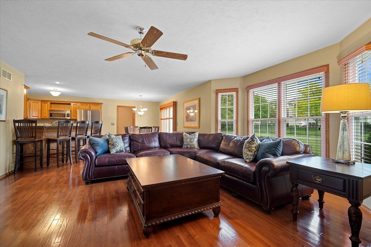 3217 Eagle Crest Road Bloomington, IL 61704 - Photo 13 of 39 Gallery Image 13