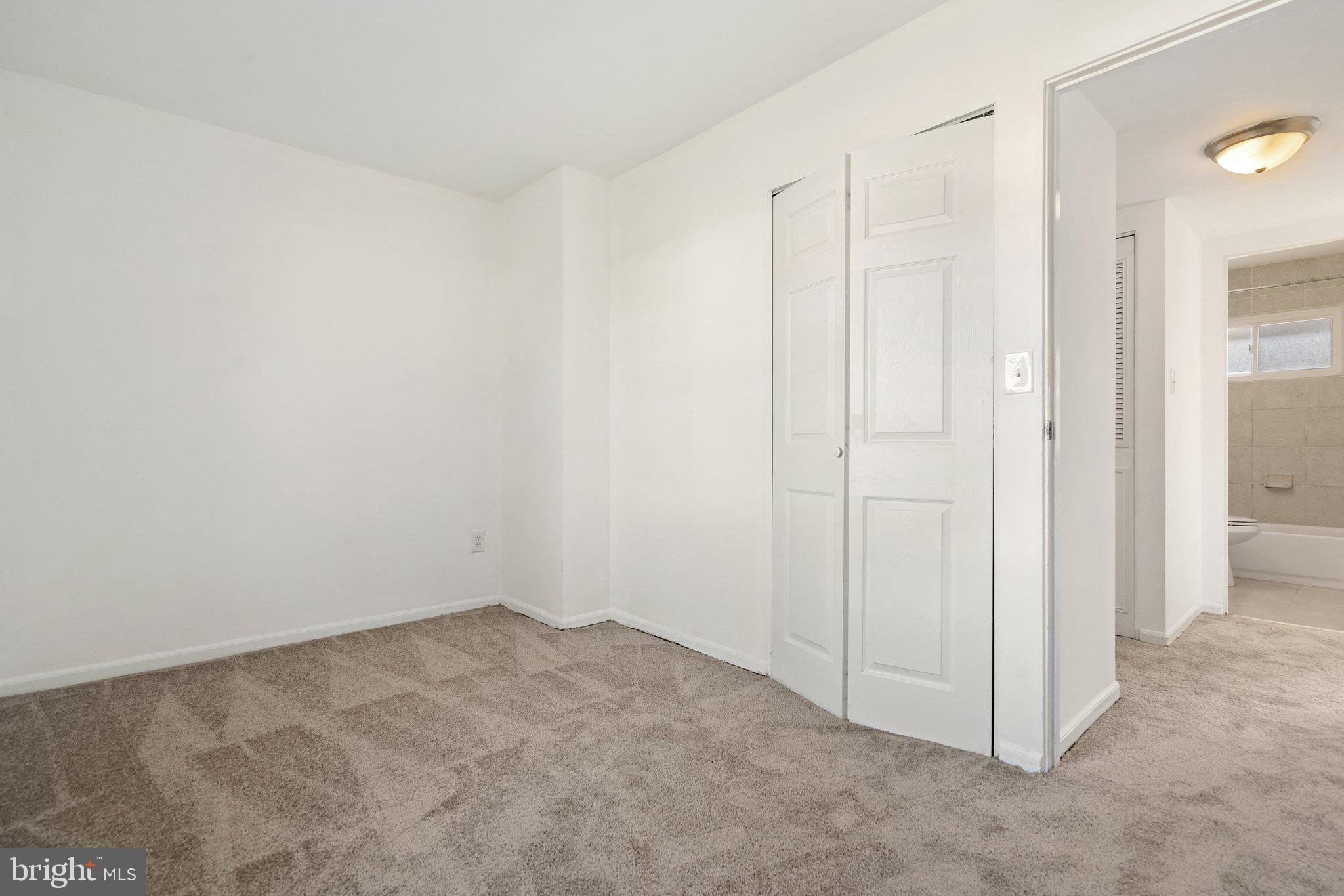 204 East Tazewell Road Sterling, VA 20164 - Photo 19 of 27 Gallery Image 19