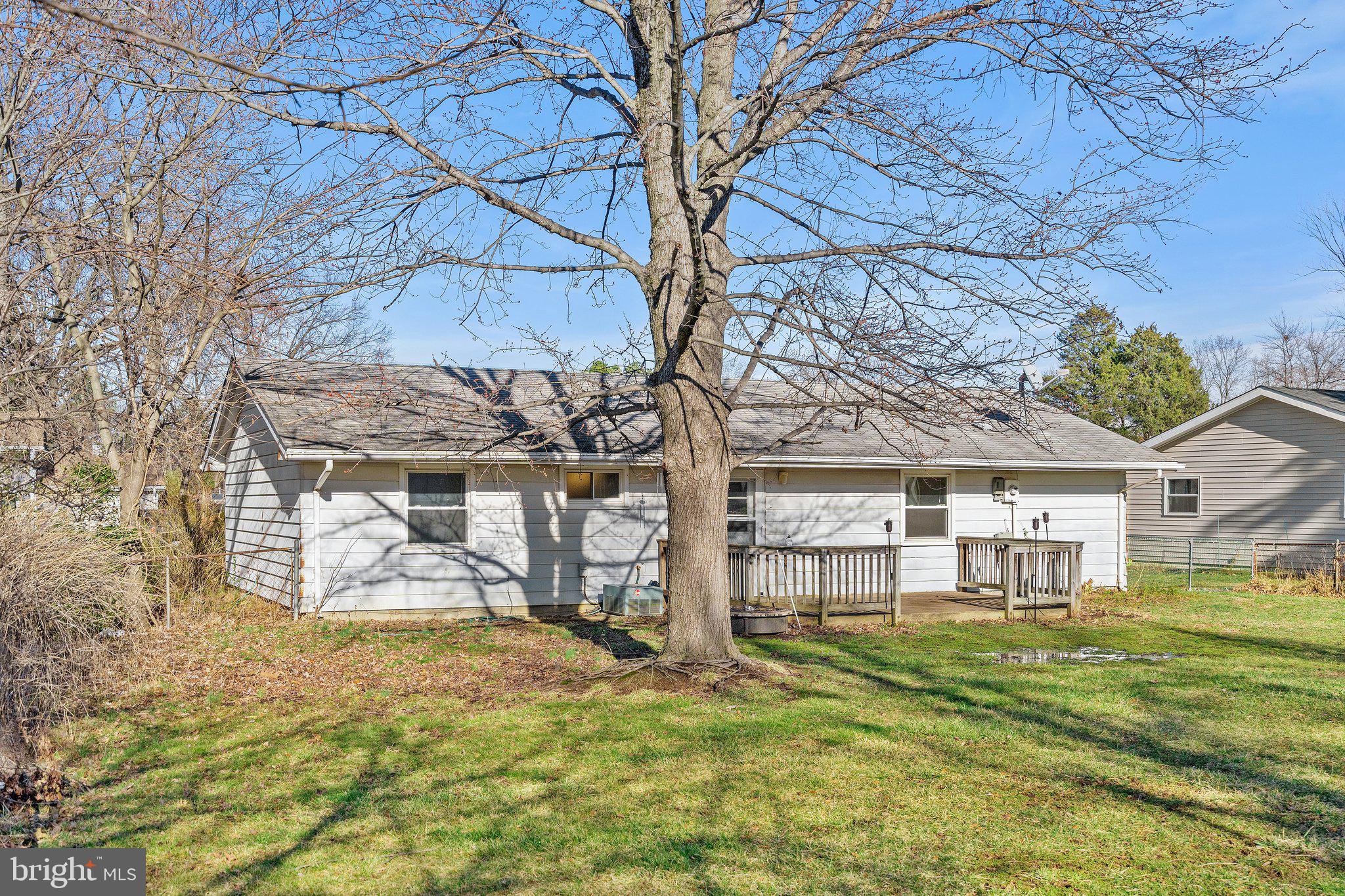 204 East Tazewell Road Sterling, VA 20164 - Photo 27 of 27 Gallery Image 27
