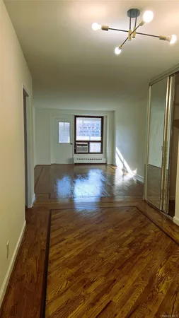 $460,000 | 61-15 98th Street, Unit 4H | Rego Park