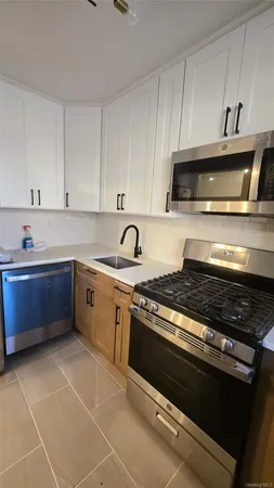 $460,000 | 61-15 98th Street, Unit 4H | Rego Park