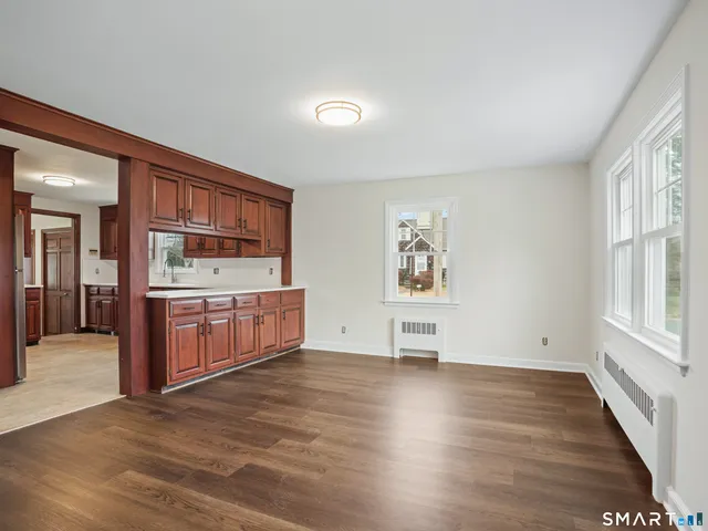 $625,000 | 8 Raleigh Road, Bridgeport, CT 06606