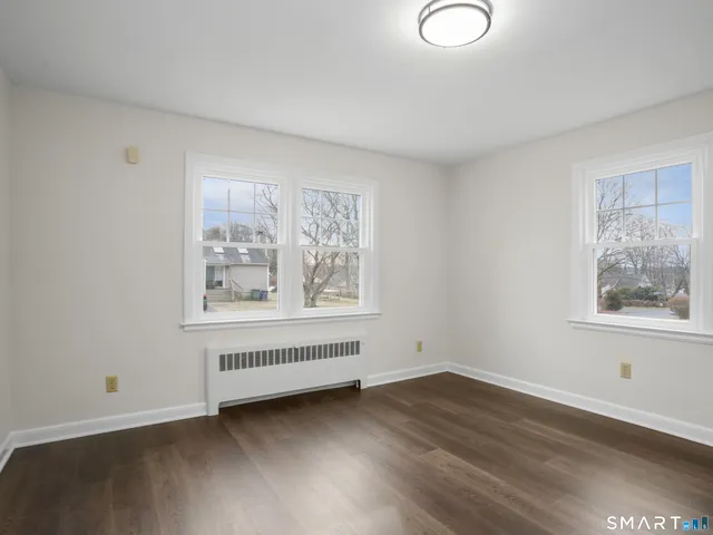 $625,000 | 8 Raleigh Road, Bridgeport, CT 06606