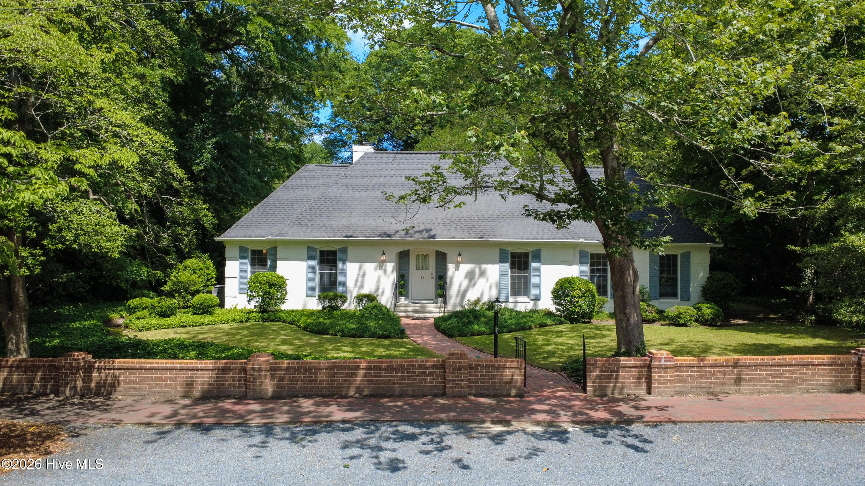 25 Magnolia Road Pinehurst, NC 28374 - Photo 2 of 73 25 Magnolia Rd