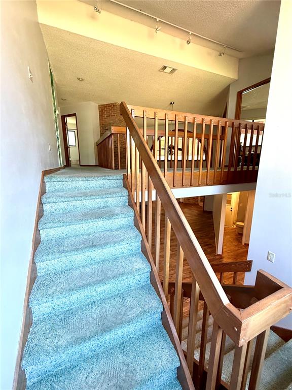 2395 Windward Cove Kissimmee, FL 34746 - Photo 21 of 62 a view of entryway