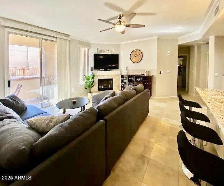 2992 North Miller Road, Unit 111 Scottsdale, AZ 85251 - Photo 2 of 11 Living Room