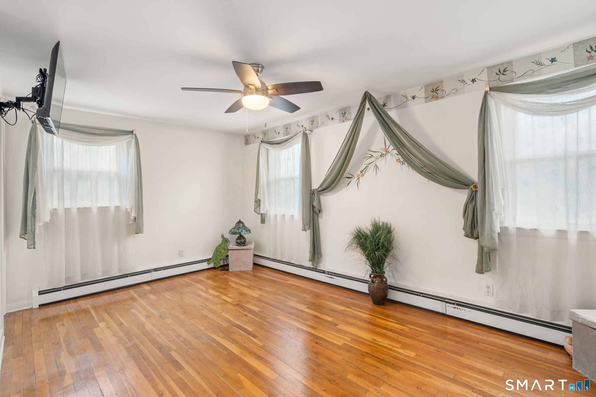 48 Jefferson Circle Clinton, CT 06413 - Photo 8 of 23