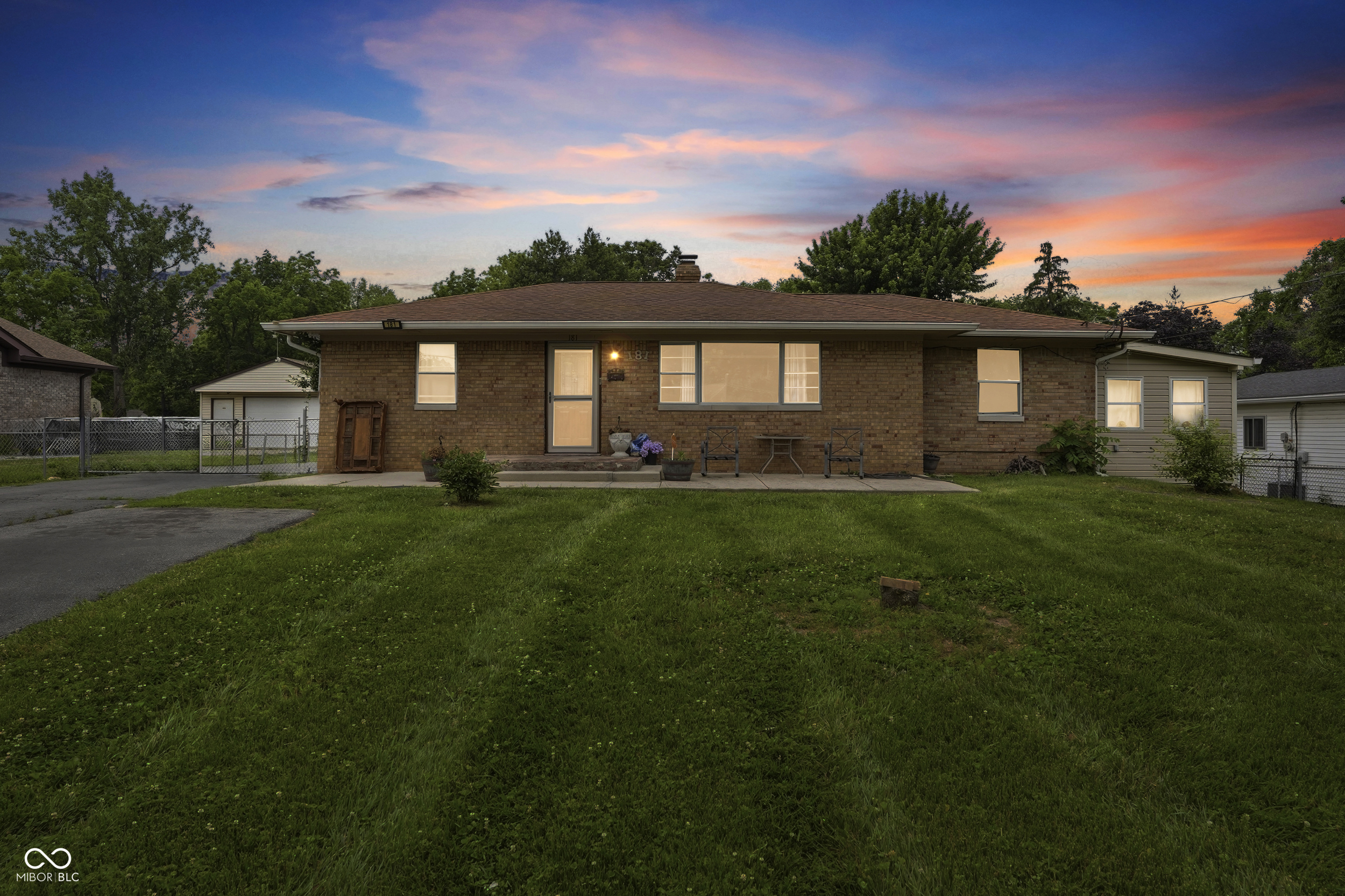 181 Royal Road Beech Grove, IN 46107 - Photo 1 of 34