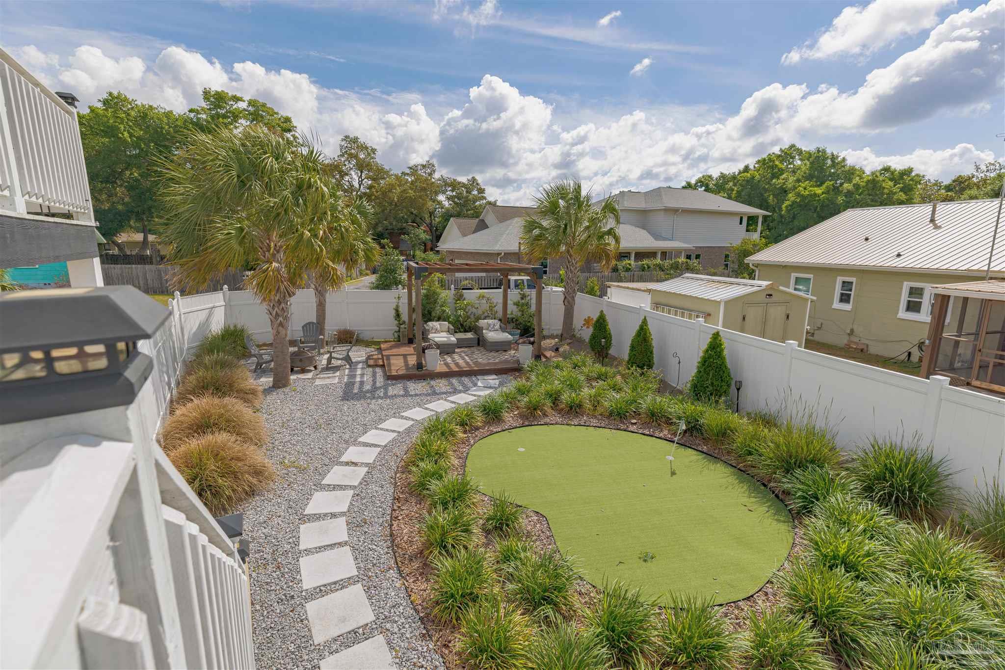 8 Sullivan Road Pensacola, FL 32507 - Photo 3 of 58