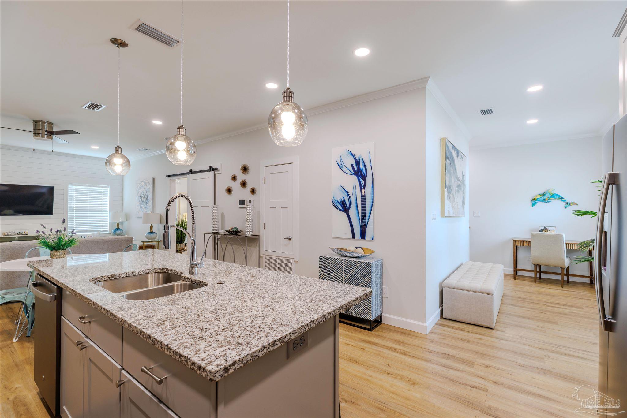 8 Sullivan Road Pensacola, FL 32507 - Photo 34 of 58