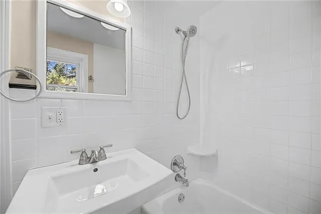 $410,000 | 506 East 66th Terrace, Kansas City, MO 64131