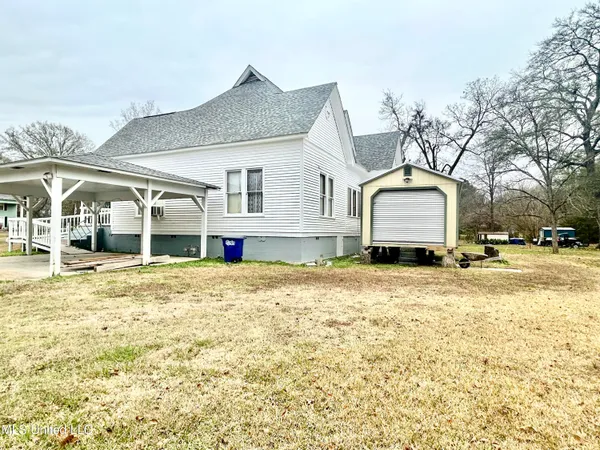 $149,900 | 203 South Binford Avenue, Duck Hill, MS 38925