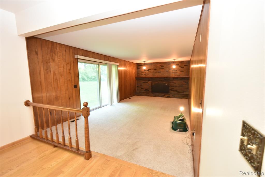 2356 Rochester Road Leonard, MI 48367 - Photo 9 of 40