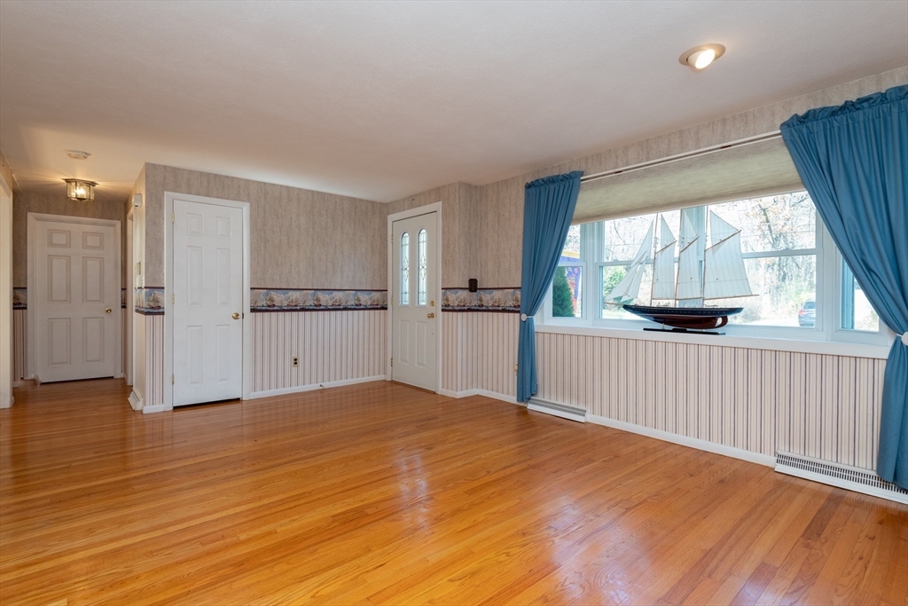 47 Old Jacobs Road Georgetown, MA 01833 - Photo 7 of 42 Gallery Image 7