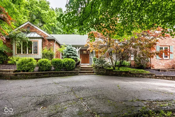 $365,000 | 7235 Whitehall Drive, Indianapolis, IN 46256