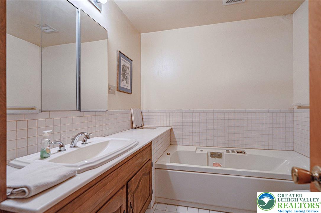 270 Bierys Bridge Road Bethlehem, PA 18017 - Photo 66 of 87