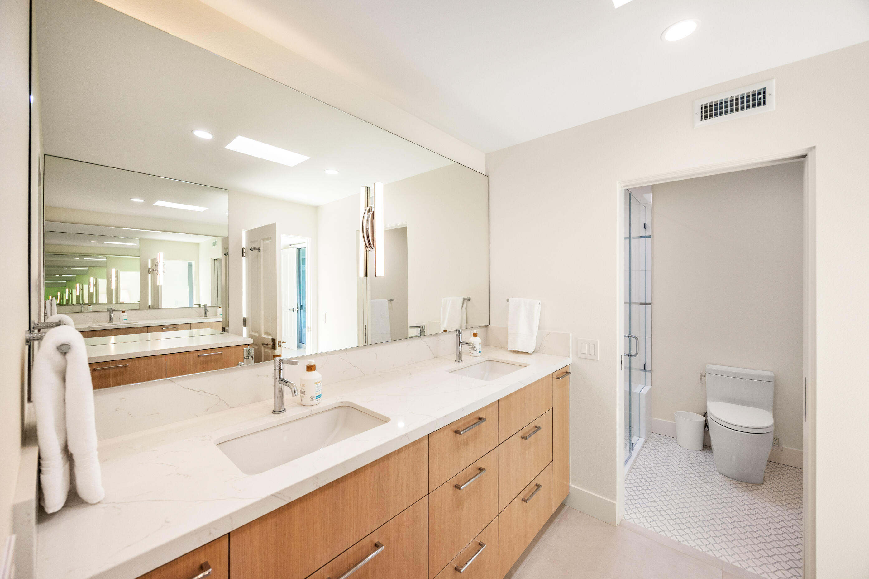 45835 Pawnee Road Indian Wells, CA 92210 - Photo 30 of 44 main-22