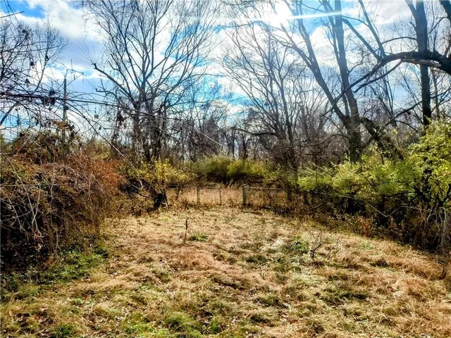 $225,000 | 2701 Northwest 68th Street, Kansas City, MO 64151