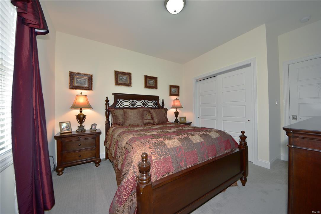 5727 Parc Ridge Way St. Louis, MO 63139 - Photo 33 of 48