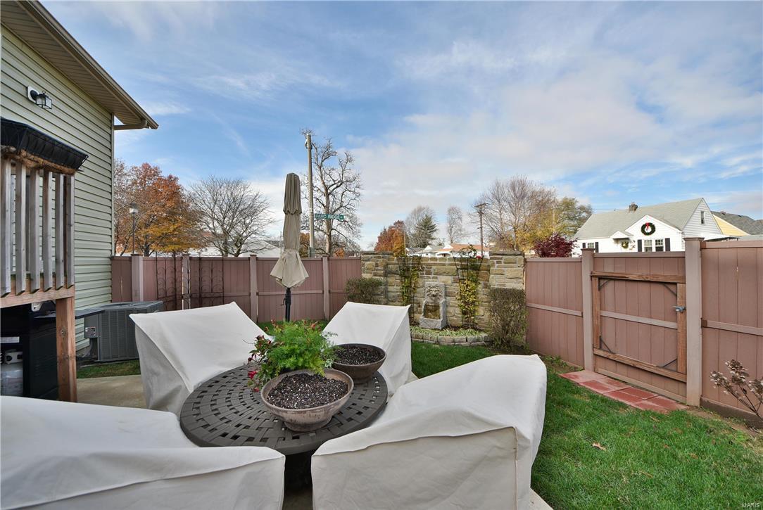 5727 Parc Ridge Way St. Louis, MO 63139 - Photo 47 of 48