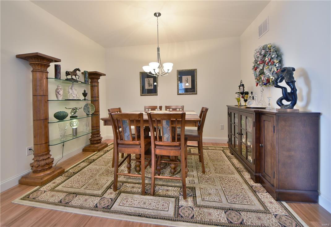 5727 Parc Ridge Way St. Louis, MO 63139 - Photo 10 of 48