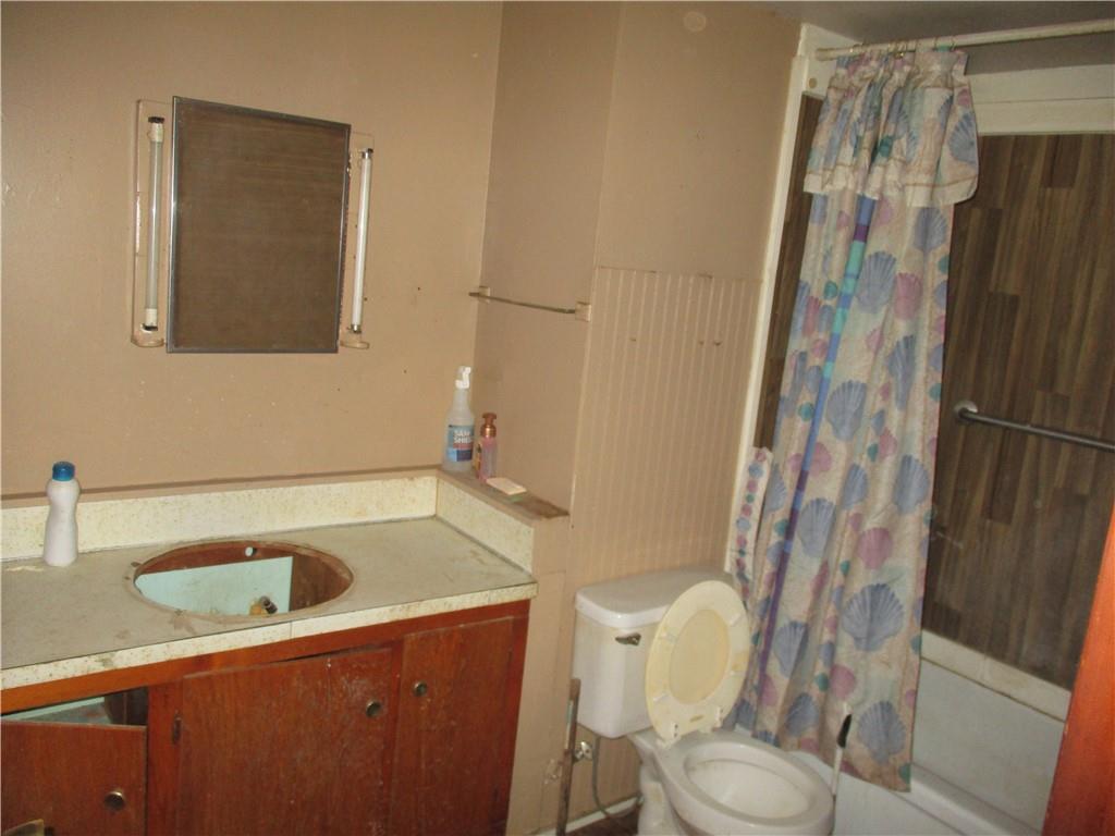 305 West Maple Street Columbus, KS 66725 - Photo 17 of 31