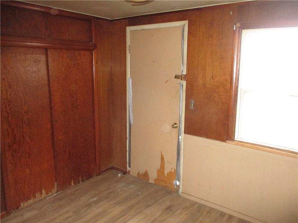 305 West Maple Street Columbus, KS 66725 - Photo 18 of 31