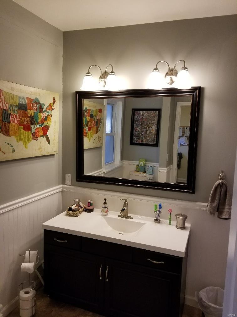 1306 Eisenhower Road Mascoutah, IL 62258 - Photo 13 of 47 Gallery Image 13