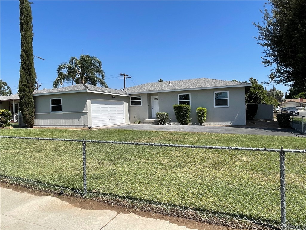 10072 Mildred Court Riverside, CA 92503 - Photo 4 of 12