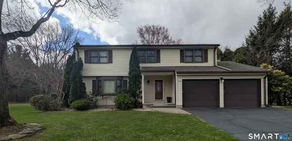 $599,999 | 196 Lefoll Boulevard, South Windsor, CT 06074