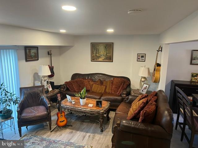 304 Via Cascata Drive Clementon, NJ 08021 - Photo 15 of 32