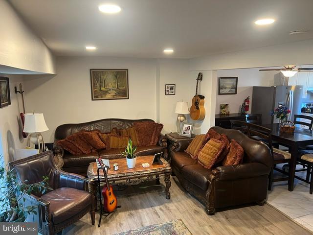 304 Via Cascata Drive Clementon, NJ 08021 - Photo 16 of 32