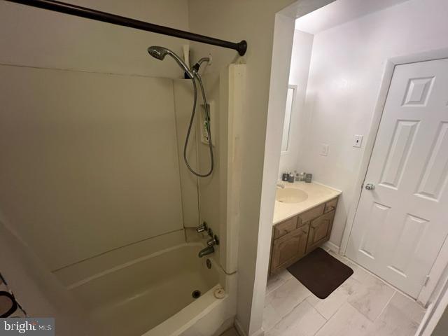 304 Via Cascata Drive Clementon, NJ 08021 - Photo 24 of 32