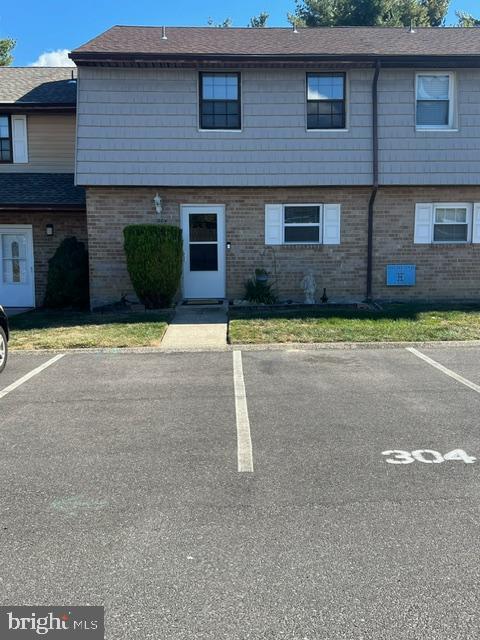 304 Via Cascata Drive Clementon, NJ 08021 - Photo 3 of 32