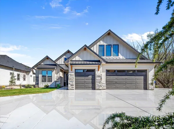$1,050,000 | 6500 West Flathead Lake Street, Eagle, ID 83616