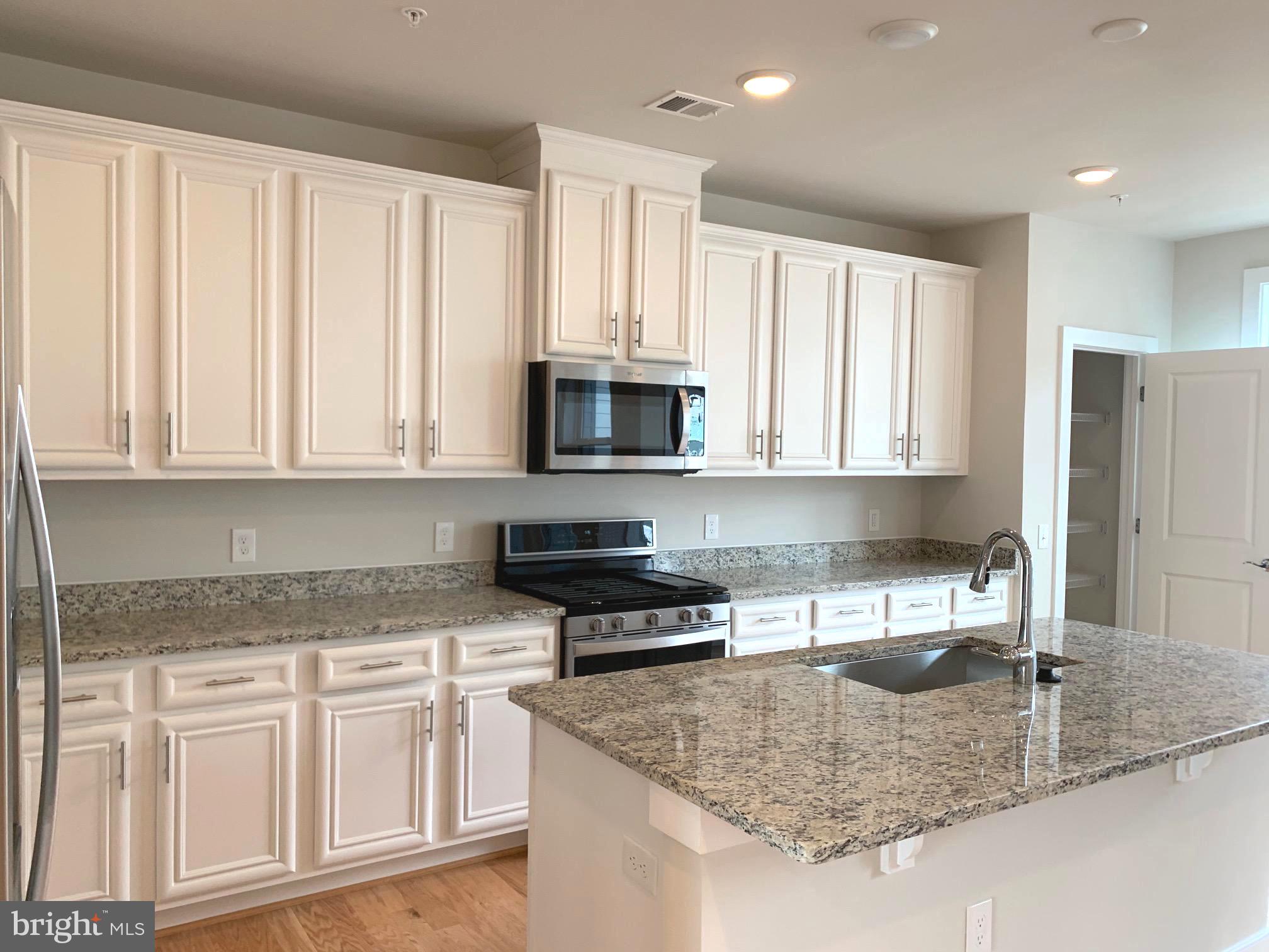 13400 Arrowbrook Centre Drive, Unit 46 Herndon, VA 20171 - Photo 7 of 25