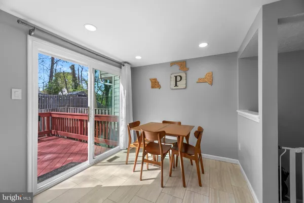 $425,000 | 8122 Woodward Street, Savage, MD 20763