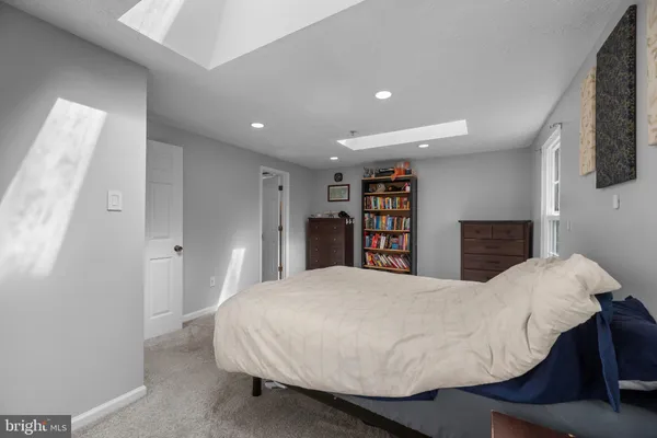 $425,000 | 8122 Woodward Street, Savage, MD 20763