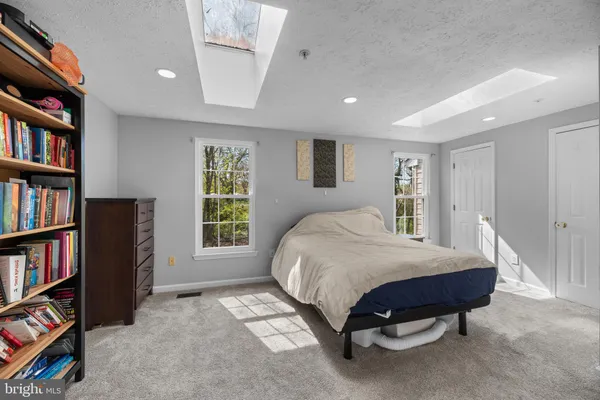 $425,000 | 8122 Woodward Street, Savage, MD 20763