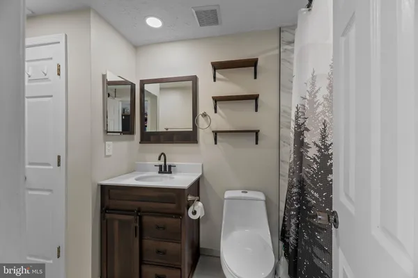 $425,000 | 8122 Woodward Street, Savage, MD 20763