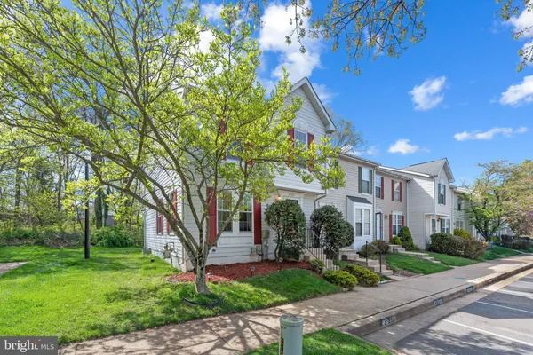 $425,000 | 8122 Woodward Street, Savage, MD 20763