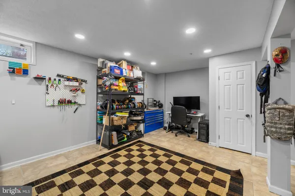 $425,000 | 8122 Woodward Street, Savage, MD 20763