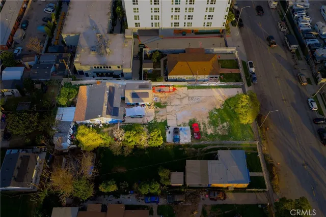 $779,999 | 447 East 124th Street, Los Angeles, CA 90061