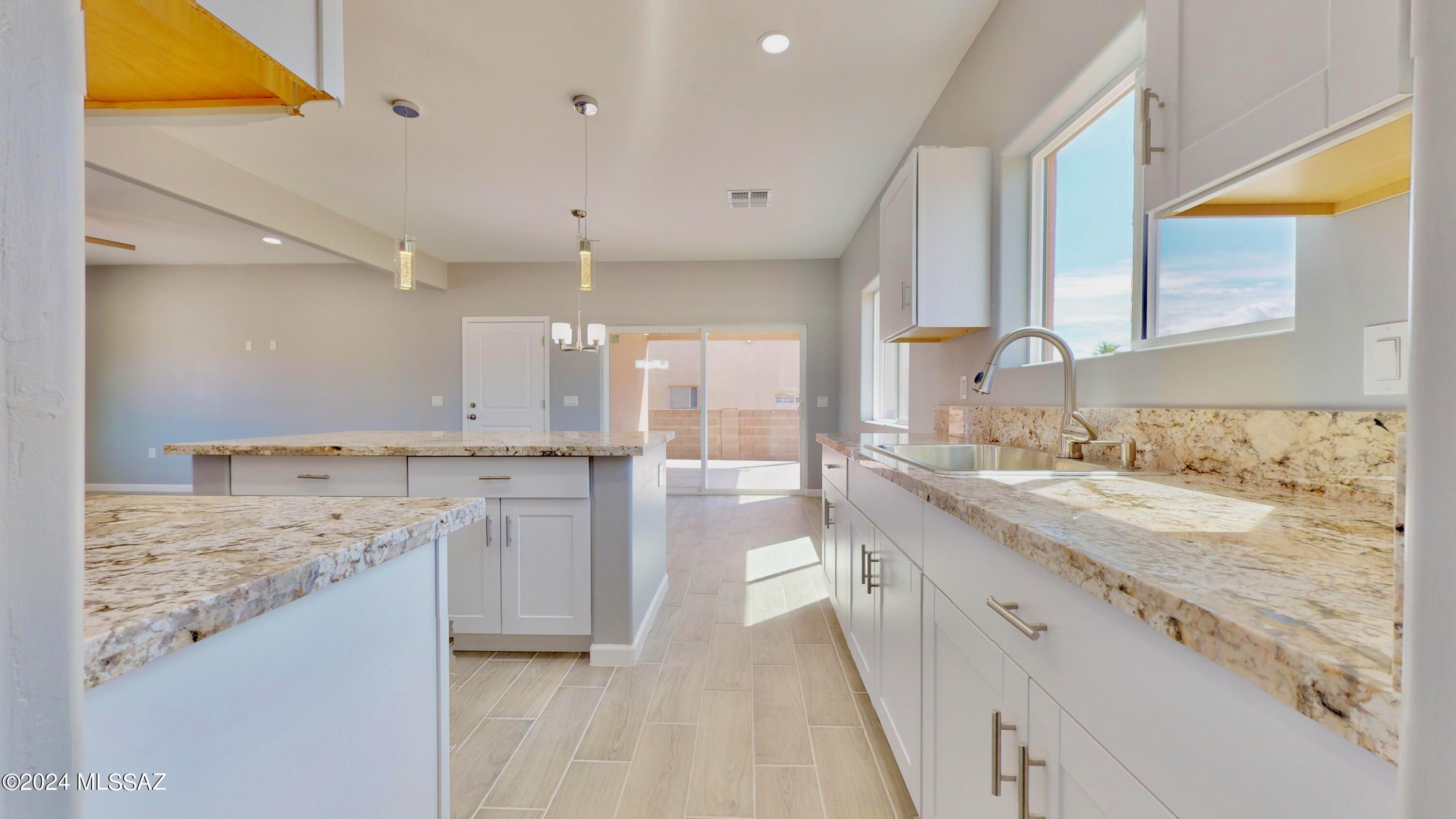 1011 West Rio Hondo Green Valley, AZ 85614 - Photo 21 of 49