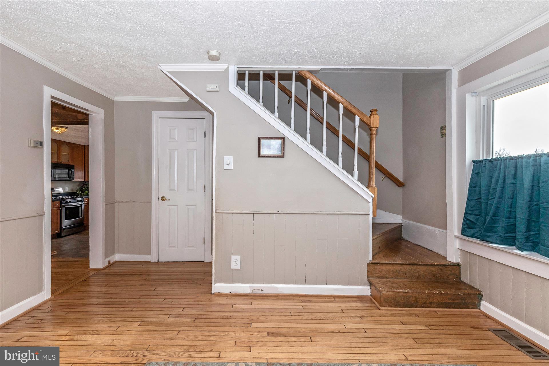 14619 Motters Station Road Rocky Ridge, MD 21778 - Photo 14 of 68 Family Room/Stair Case